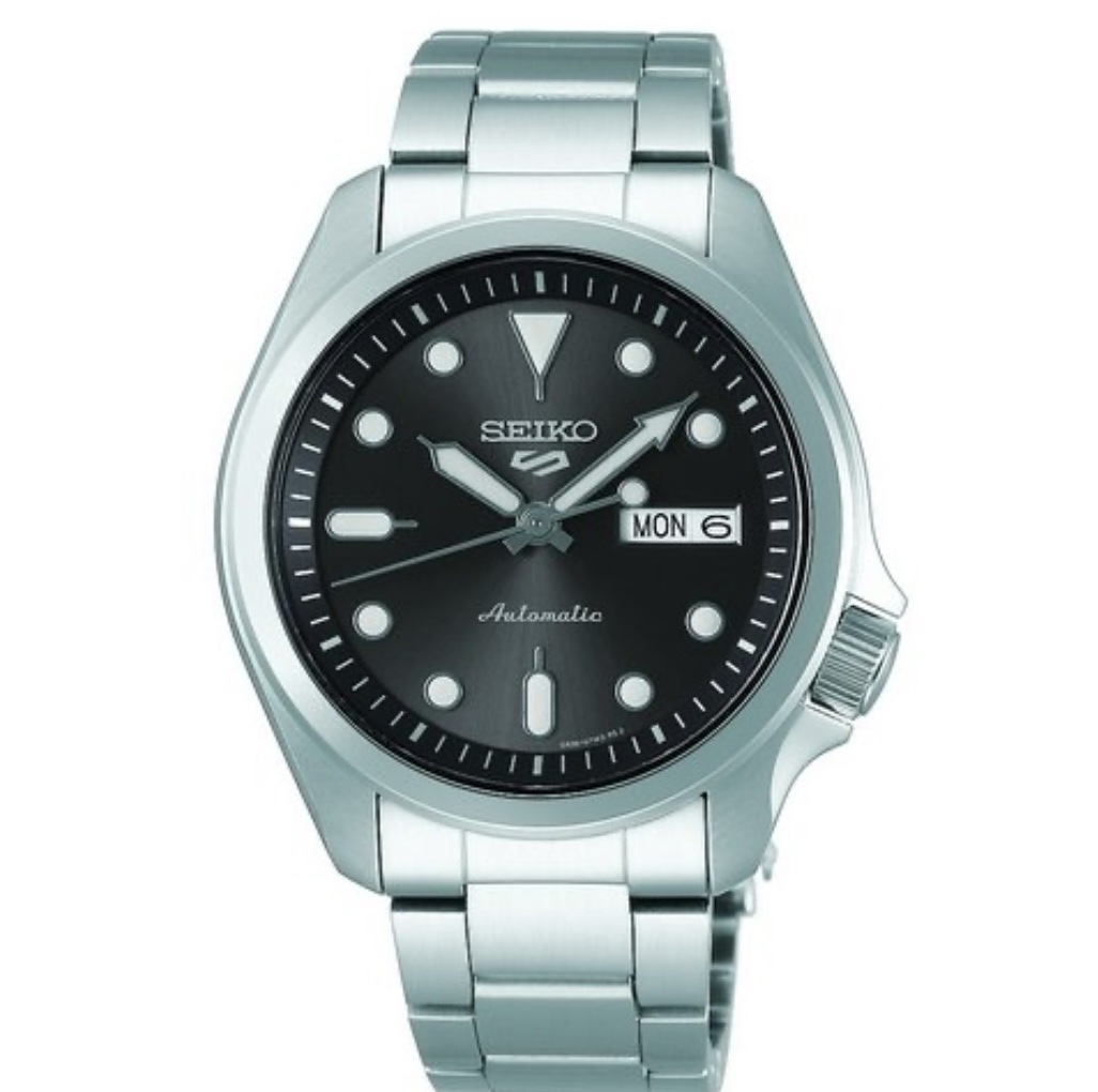 SEIKO 5 sports 40nm 10 bar water